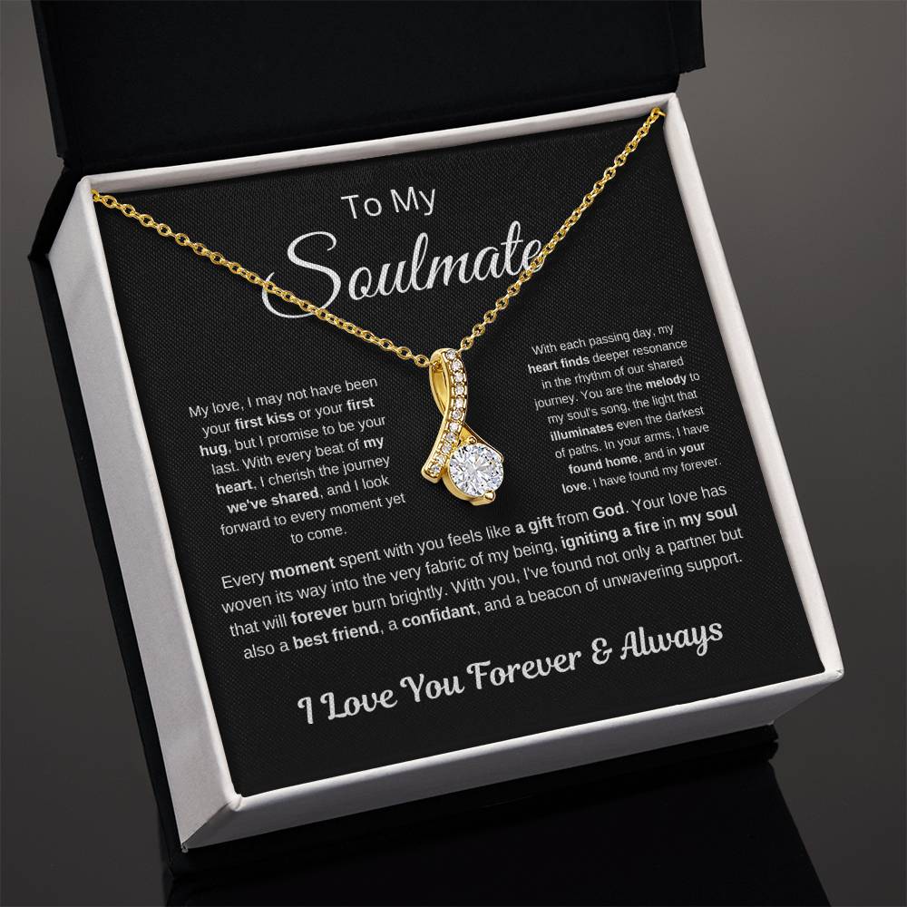 Alluring Beauty Necklace (Yellow & White Gold Variants)